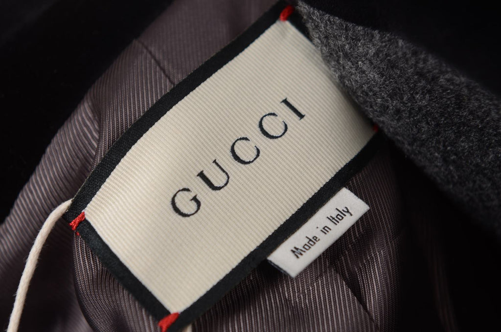 GUCCI Velvet Collar Wool Coat Size 42 Medium