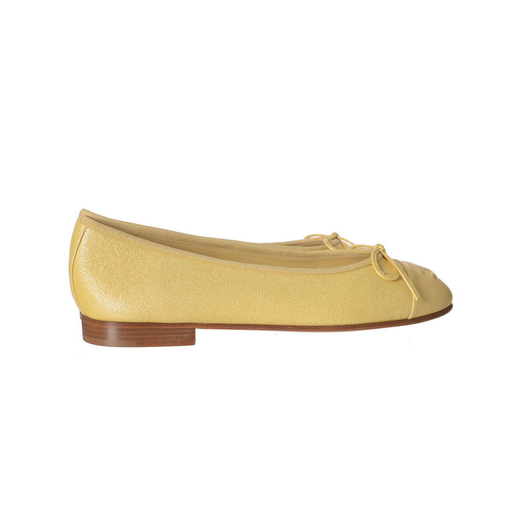 CHANEL Yellow Caviar Ballerina Flats Size 35.5