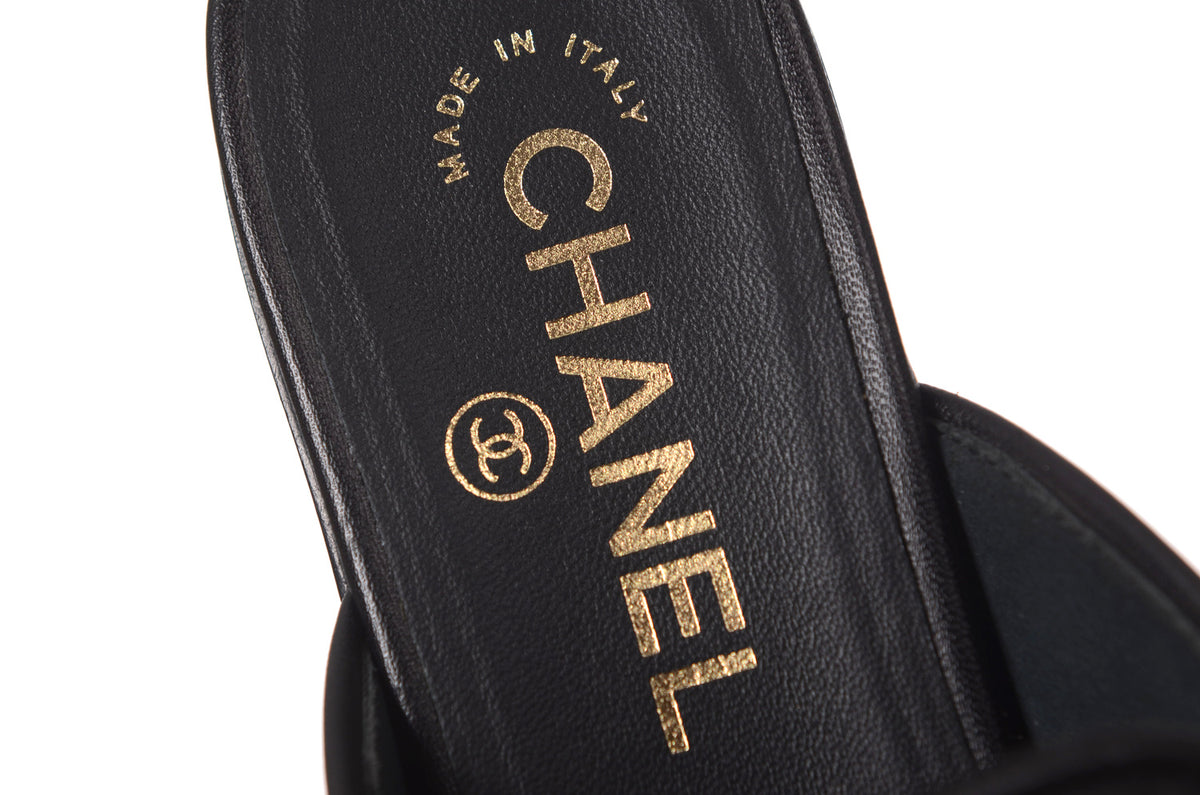 CHANEL Black Calfskin CC Logo Mule Size 36.5