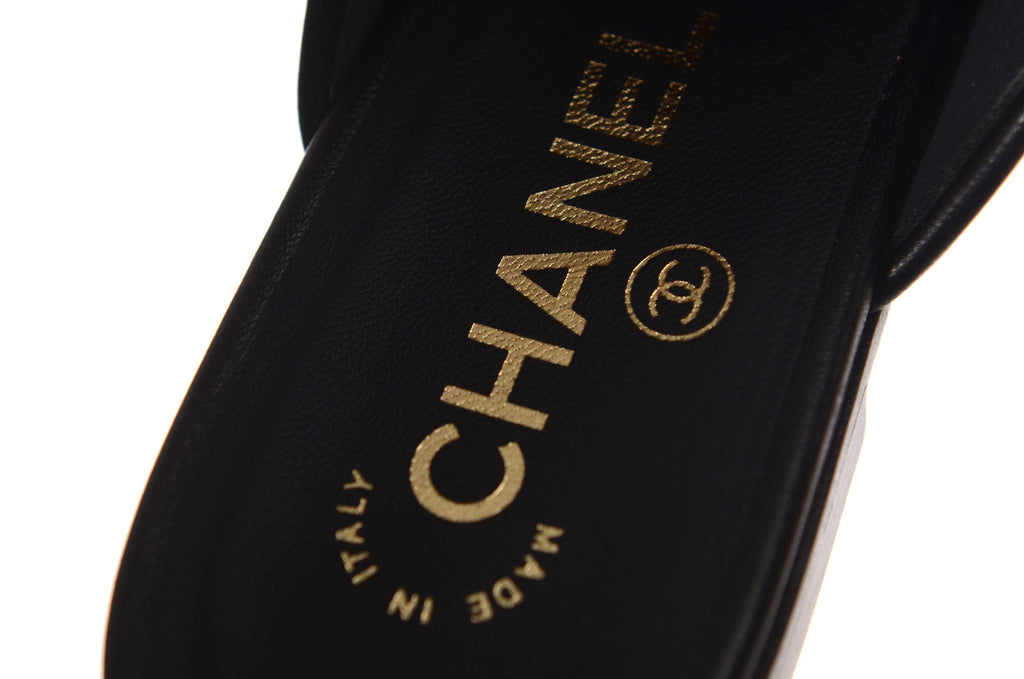 CHANEL Black Calfskin CC Logo Mule Size 36.5