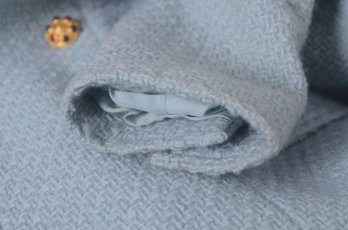 CHANEL 1996 Light Blue Tweed Jacket Size 36 Small