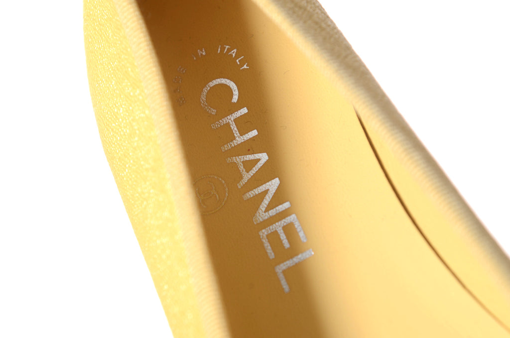 CHANEL Yellow Caviar Ballerina Flats Size 35.5