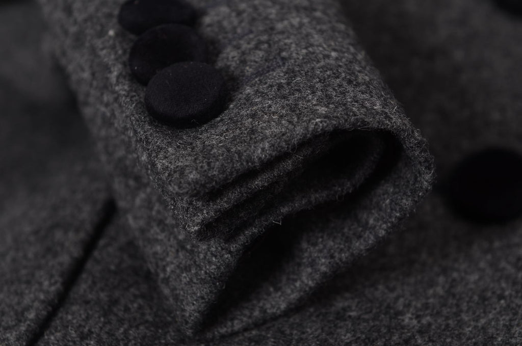 GUCCI Velvet Collar Wool Coat Size 42 Medium